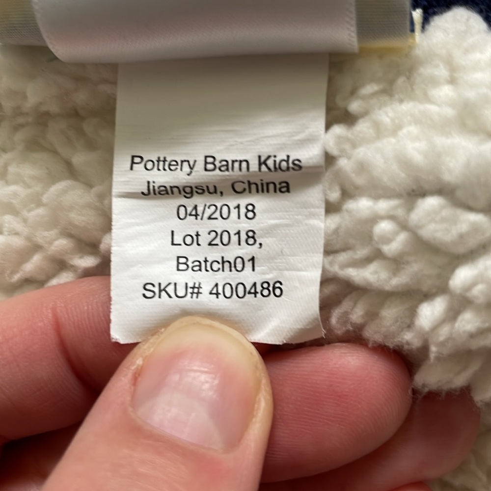 Pottery Barn | Navy Blue White Polka Dot Faux Fur Reversible Baby Blanket 30x40 - Picture 13 of 15